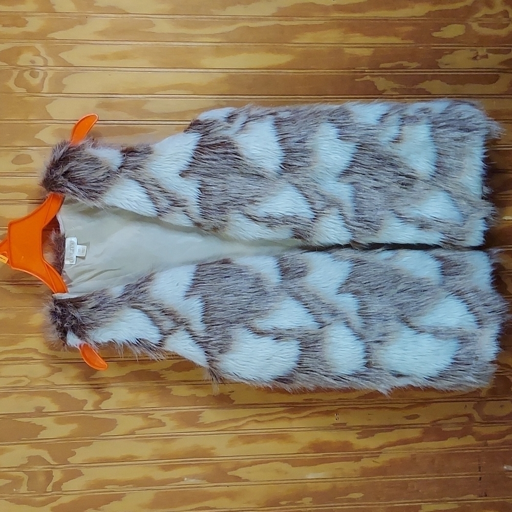 decree faux fur